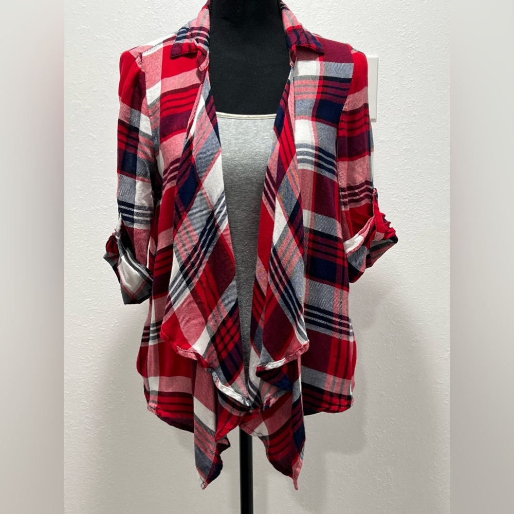 Derek Heart Size M Red Plaid Cardigan